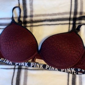 36DD Victoria’s Secret PINK